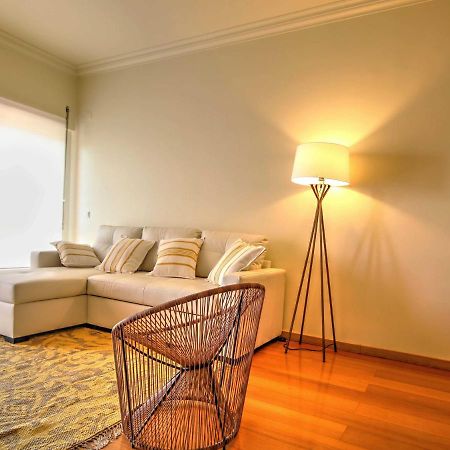 Balcony With View, Private Garage, An Elevator Apartment Сетубал Екстериор снимка