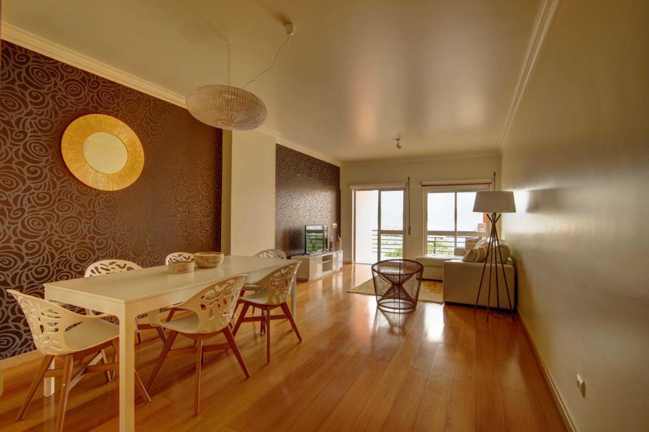 Balcony With View, Private Garage, An Elevator Apartment Сетубал Екстериор снимка