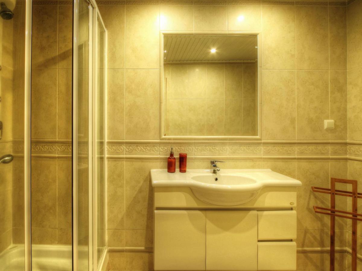 Balcony With View, Private Garage, An Elevator Apartment Сетубал Екстериор снимка